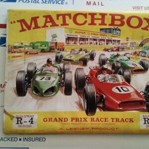 Rare Matchbox Lesney Grand Prix Race Track unpunched